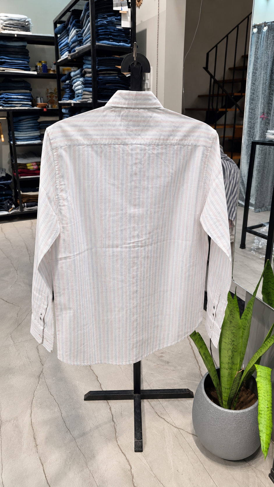 TH_Plain Shirt