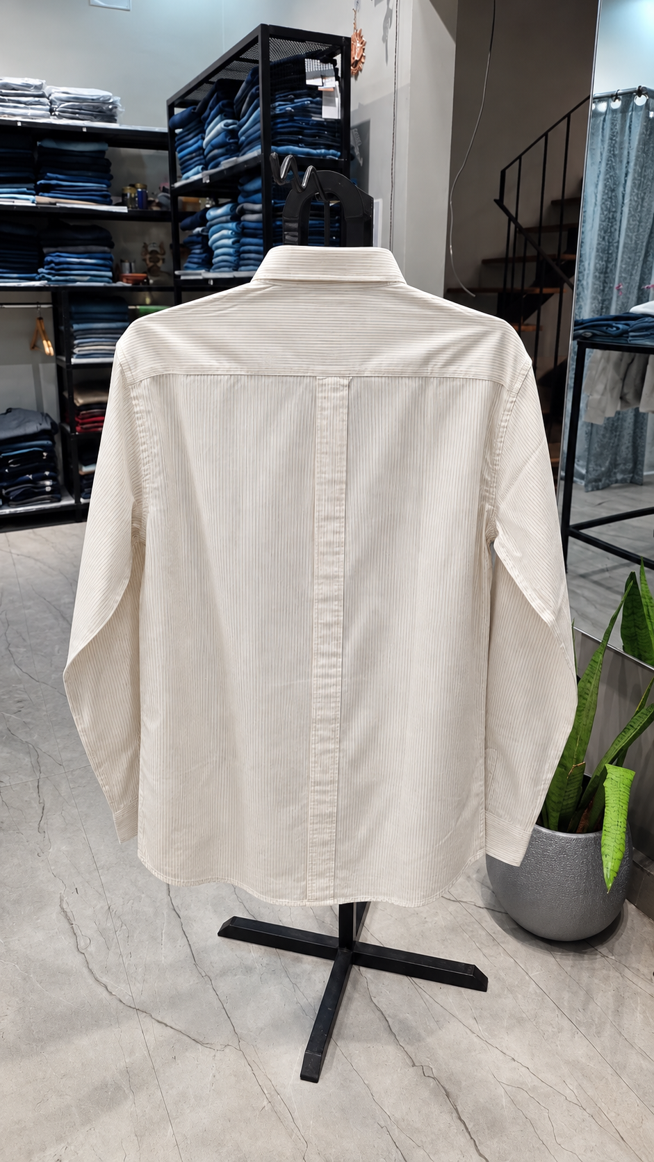 USP_Stripe Shirt