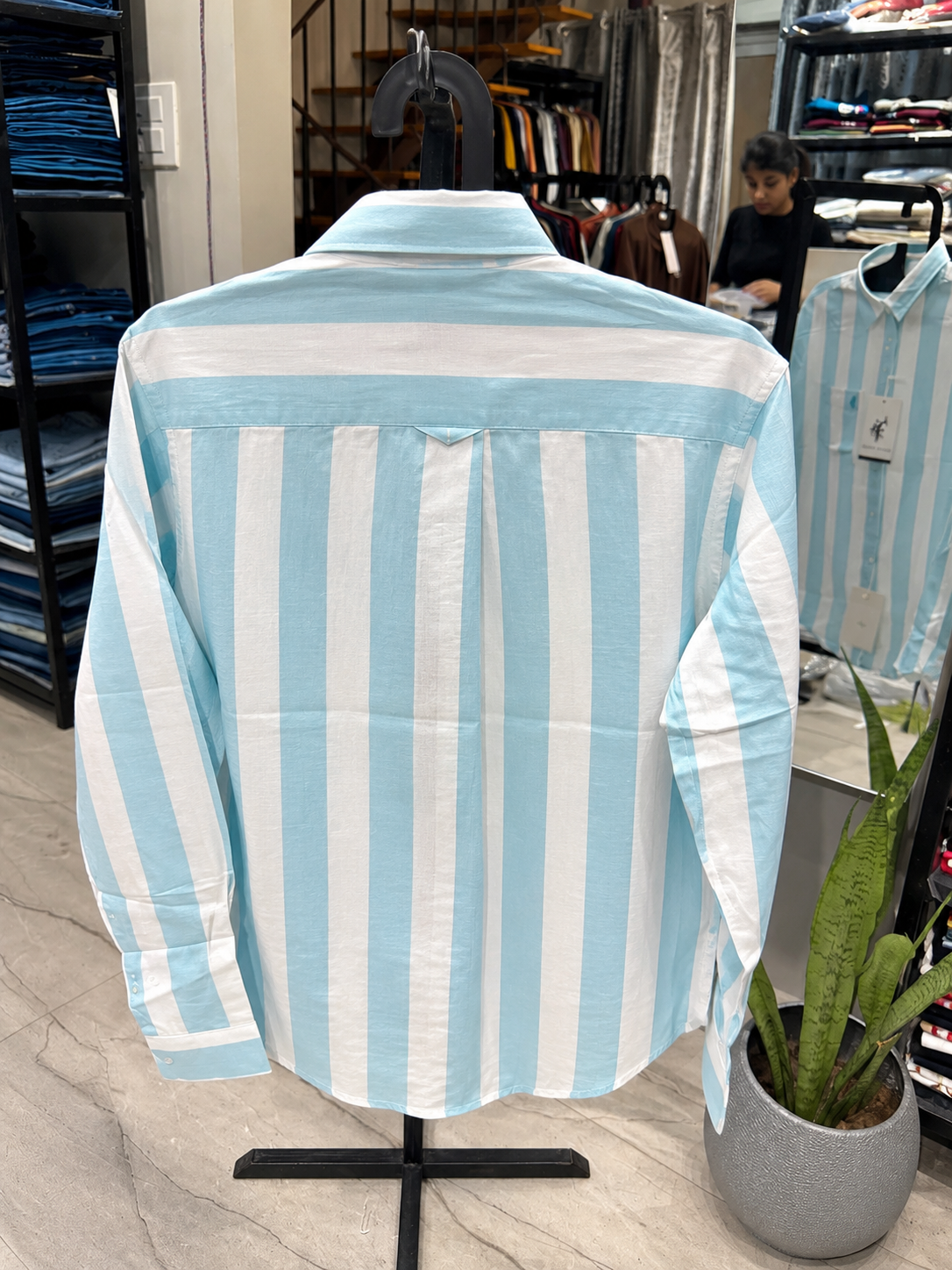 USP_Stripe Shirt