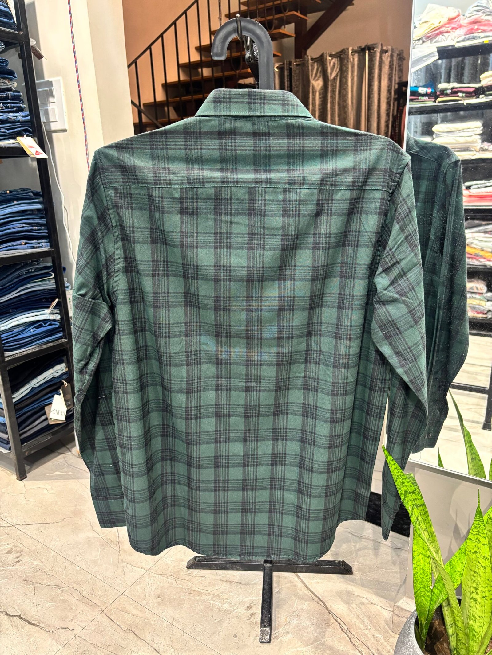 LC_Checked Shirt