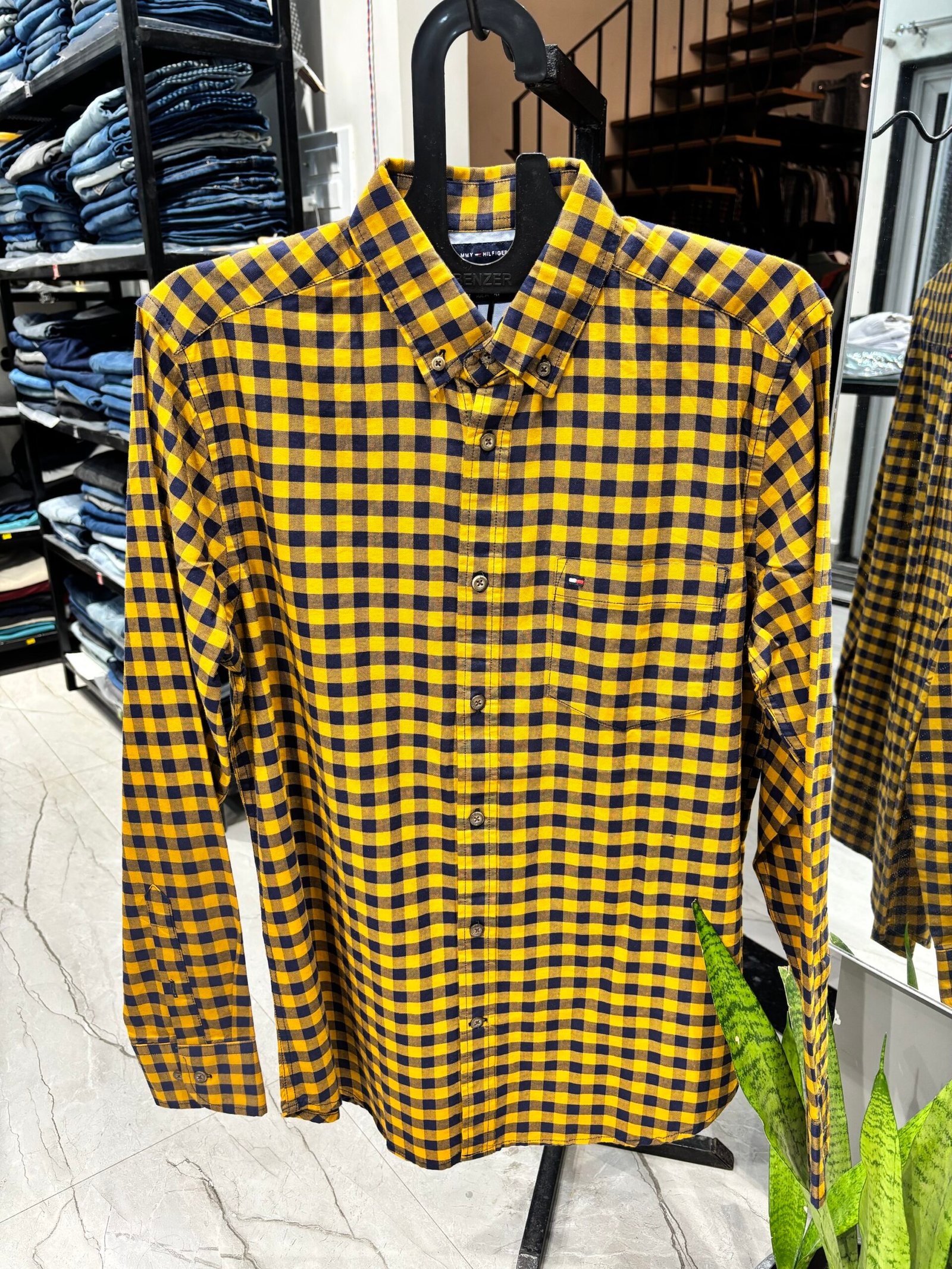 TH_Checked Shirt